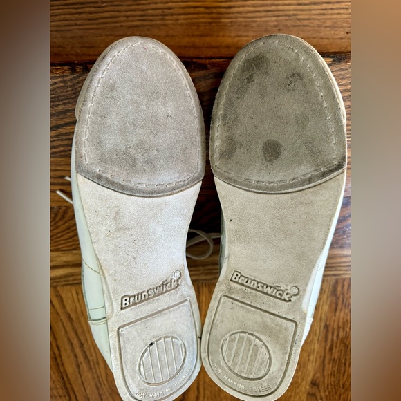Brunswick Crusader Bowling Shoes - Picture 5 of 6